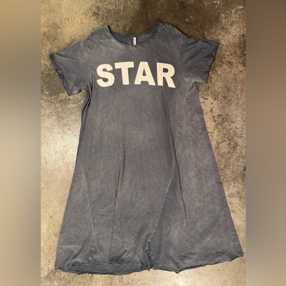 Magnolia Pearl STAR T-Shirt Dress